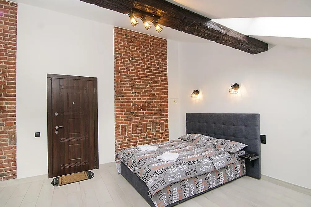 Central Studio Apartments 