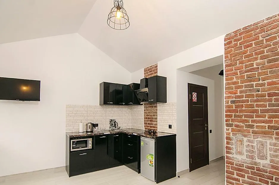 Central Studio Apartments 