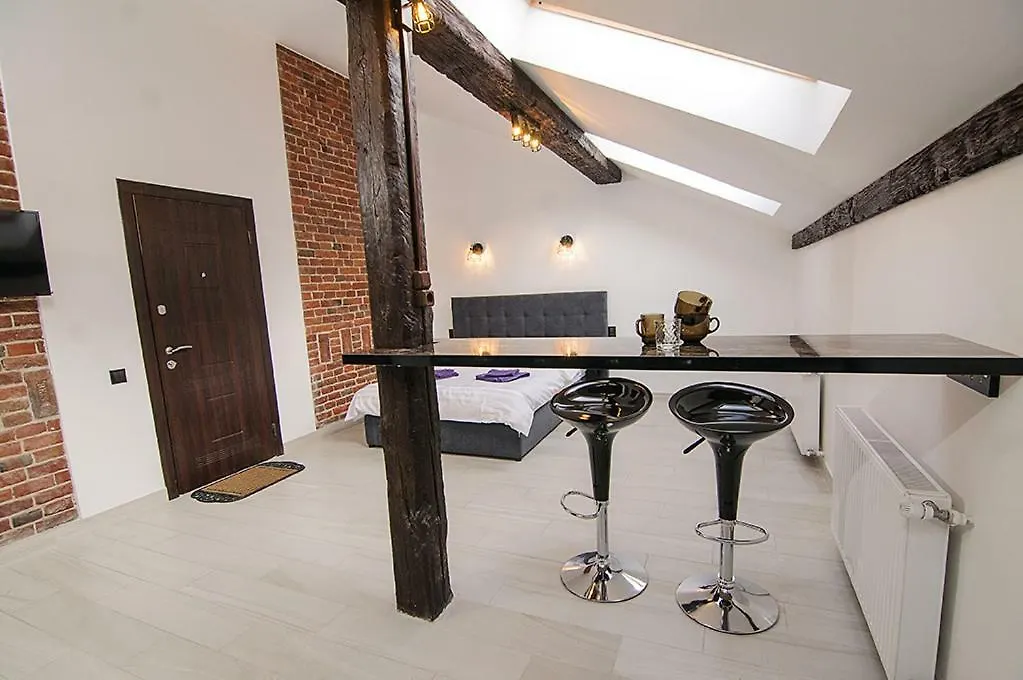 Central Studio Apartments 
