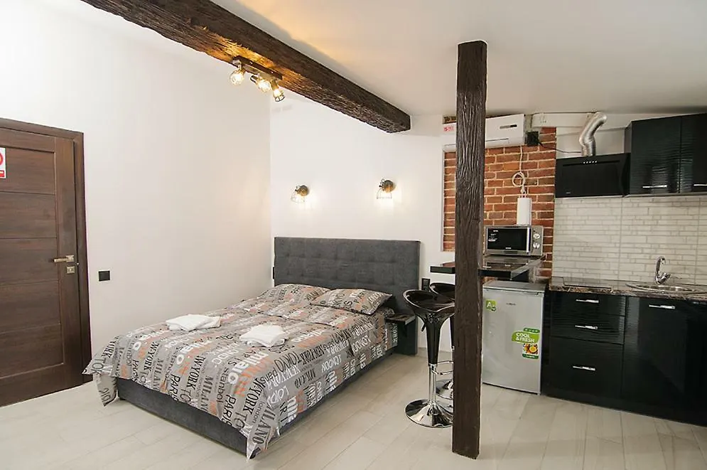 Central Studio Apartments 